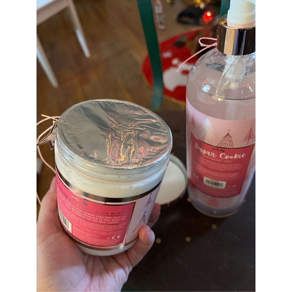 Pink Sky Shower Gel & Body Butter Set - Picture 5 of 5